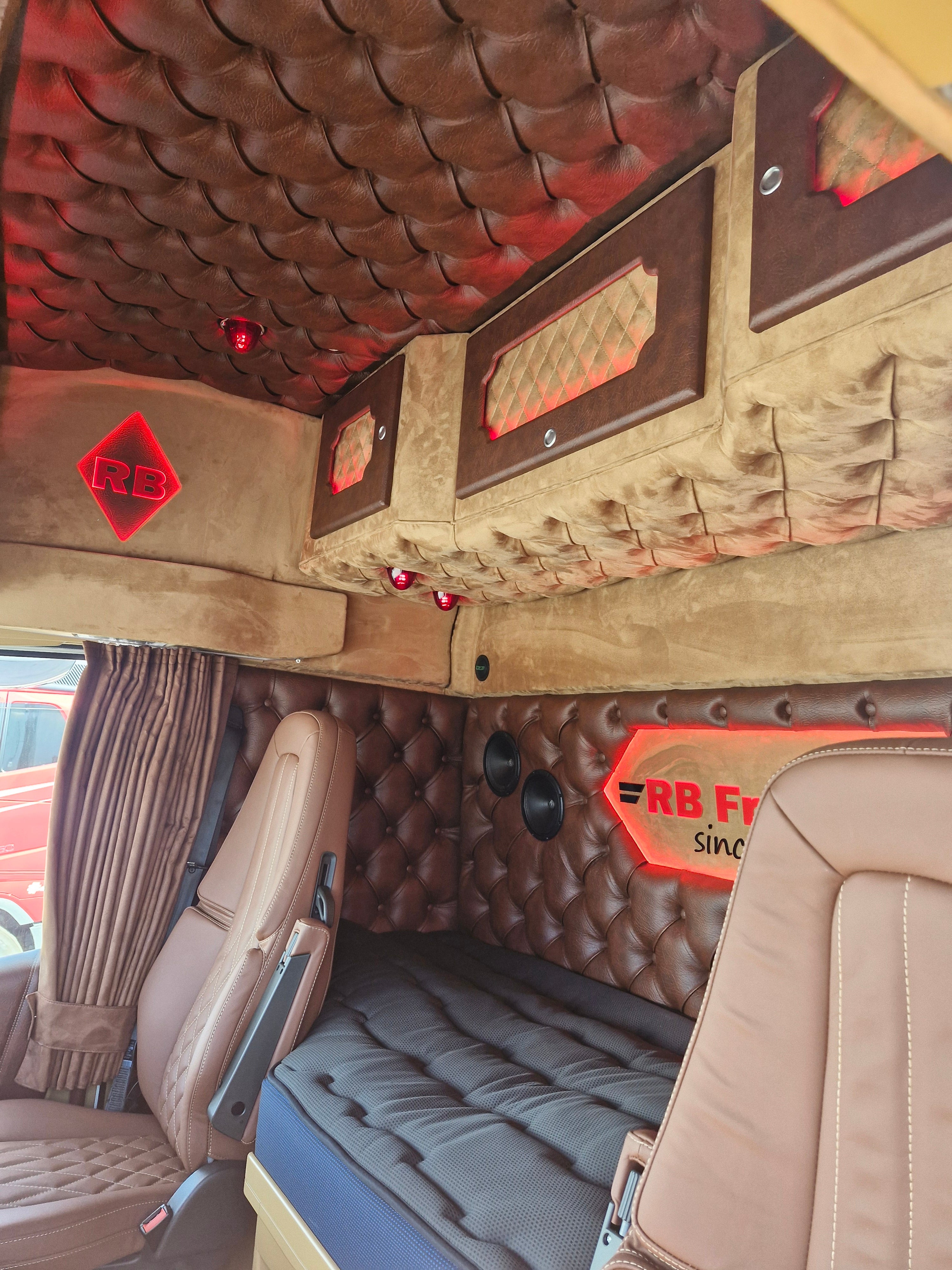 Komplett hyttinredning